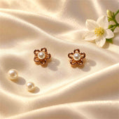Rose Gold Pearl Flower Stud Earrings