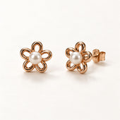 Rose Gold Pearl Flower Stud Earrings