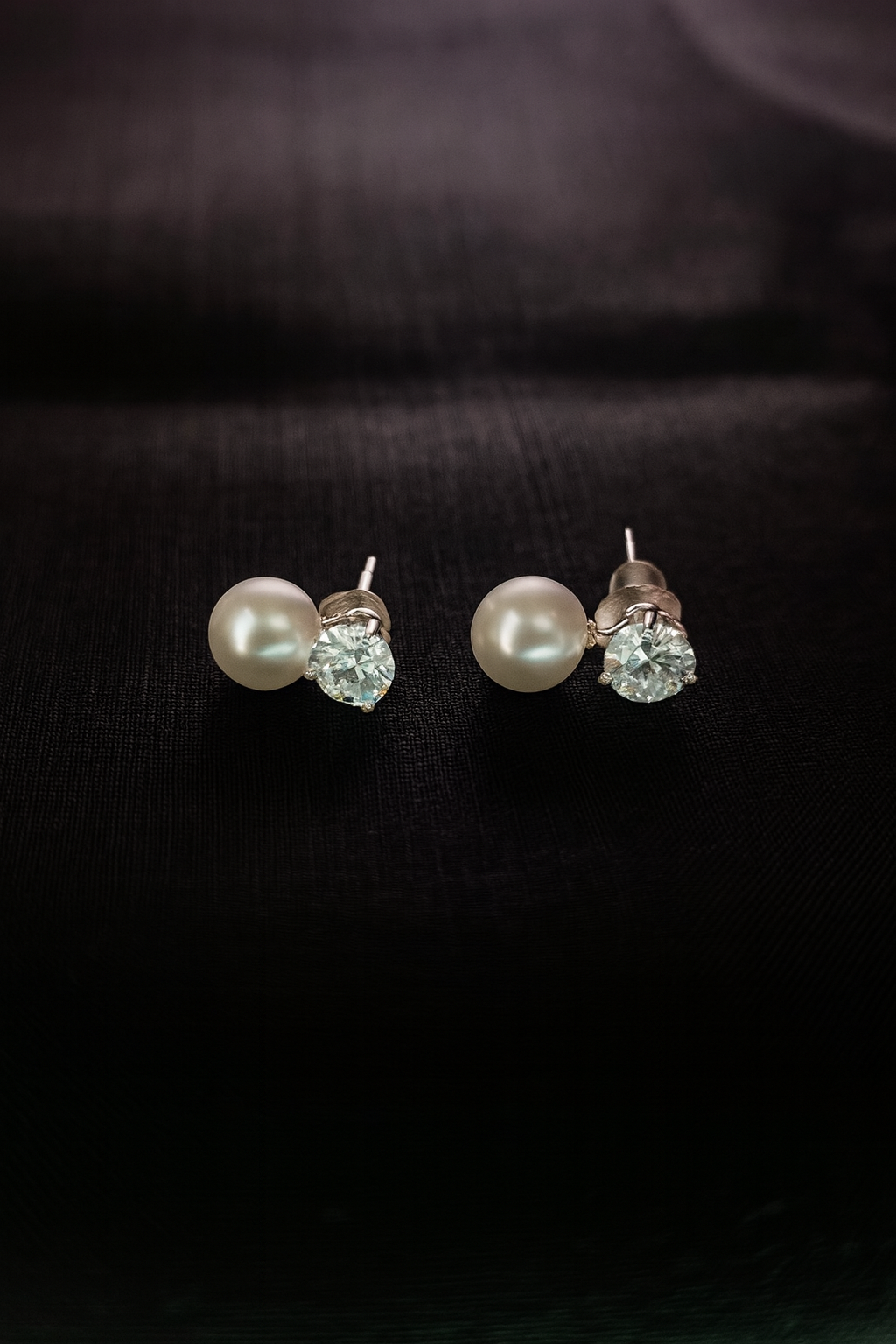 Elegant Pearl & Crystal Silver Stud Earrings